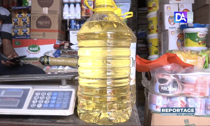 Une expérience inattendue au marché de Thiaroye : Une femme achète 20 litres d'eau à 12 000 FCFA en pensant acquérir de l'huile.