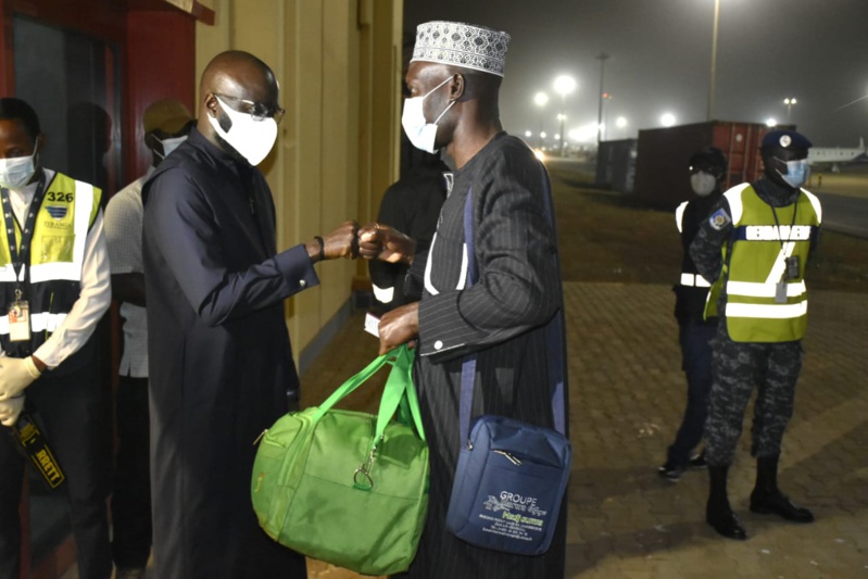 Retour des Pèlerins Sénégalais : El Malick Ndiaye Annonce des Améliorations pour les Prochaines Éditions