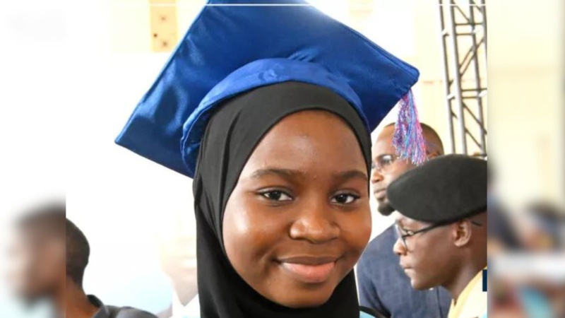 Zeinab Dienne Samb : Une lycéenne de 16 ans établit un record historique au Concours général du Sénégal