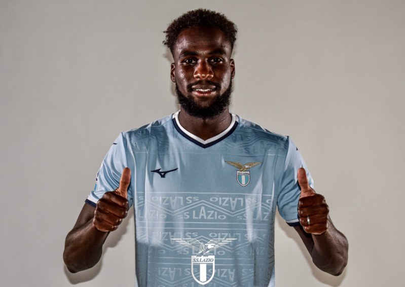 Boulaye Dia signe un contrat de quatre ans avec la Lazio Rome