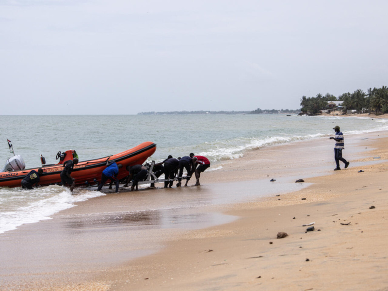 Dramatique découverte d'une pirogue avec des corps au large de Dakar