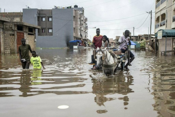 Élections législatives au Sénégal : Un climat tendu marqué par les inondations