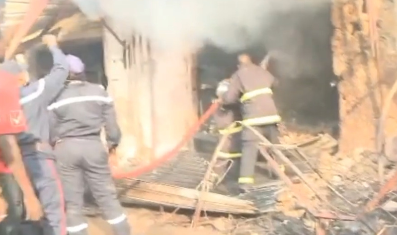 Thiès : Le Marché Central frappé par un incendie dévastateur