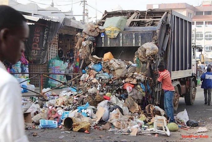 Défi de la gestion des déchets à Thiès : La mairie mobilisée pour améliorer la salubrité