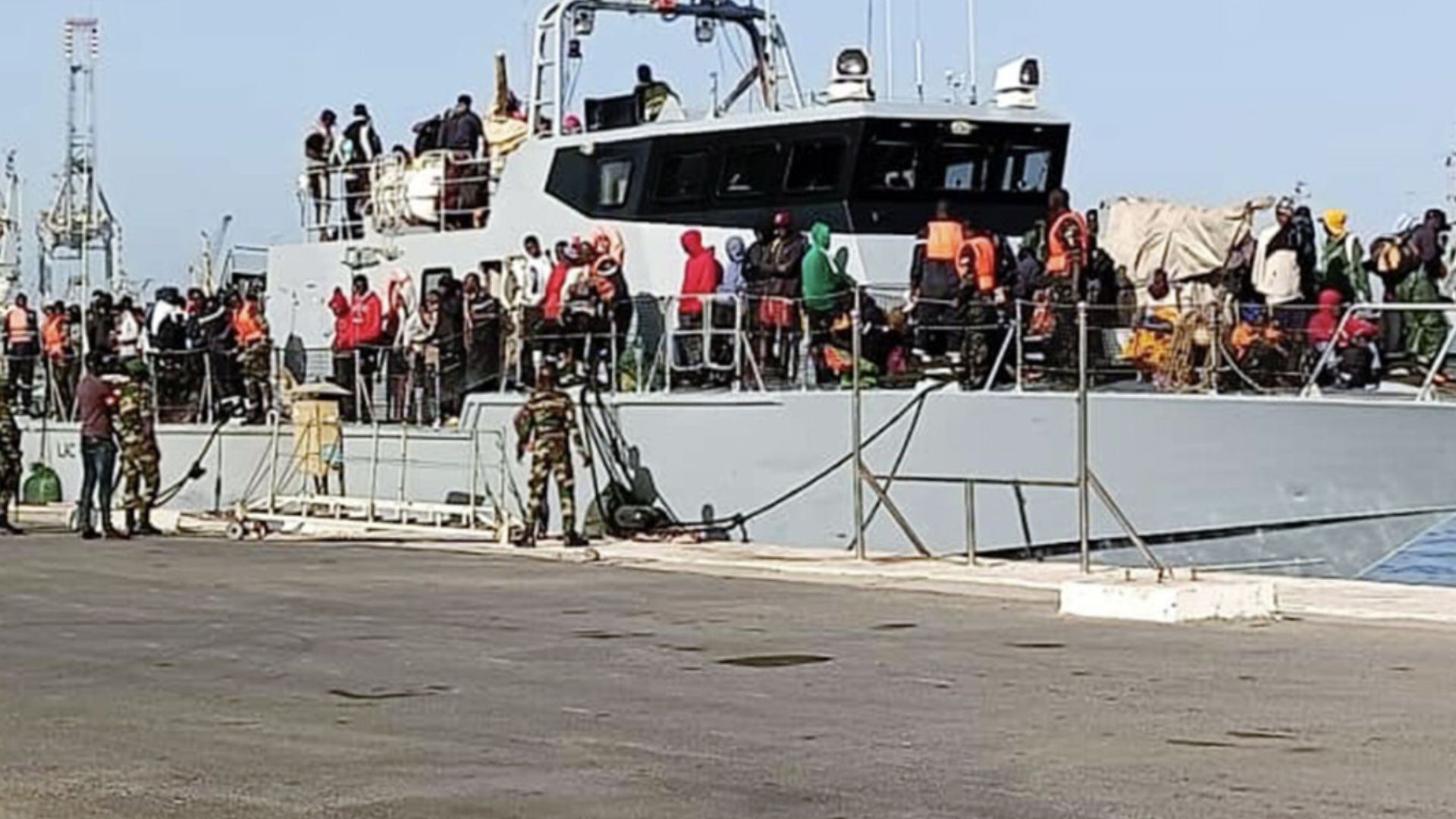 Intervention de la Marine Nationale : Plus de 200 migrants interceptés au large de Dakar