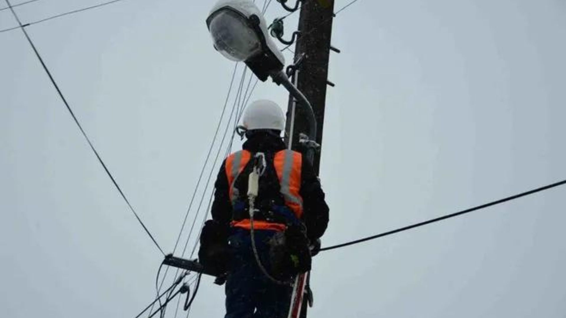 Un prestataire de la Senelec électrocuté dans le quartier Sam Serigne Bara Khourédia