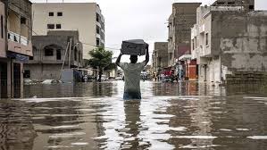 Actualité Sénégal - Inondations à Saint-Louis : Les Familles Déplacées Appellent à l'Aide