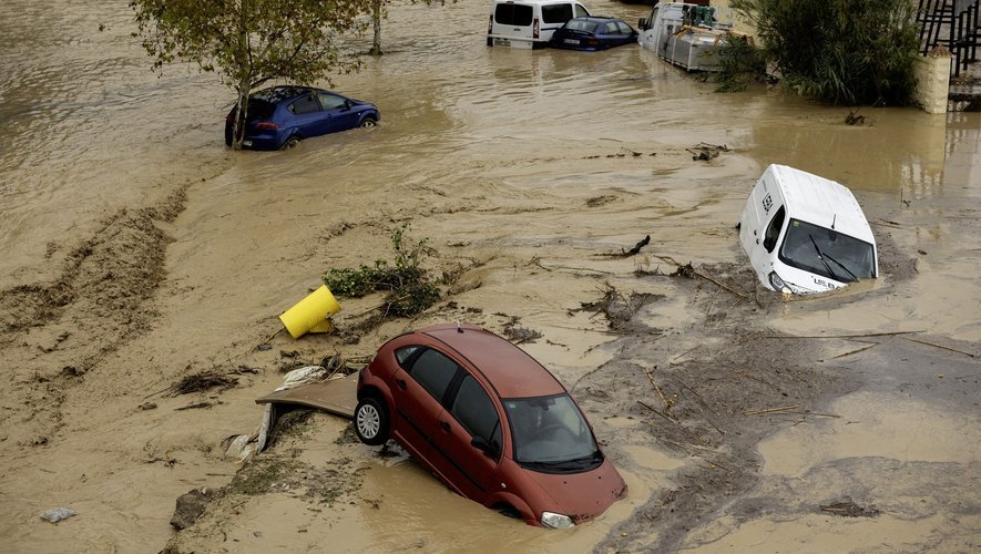 Inondations dévastatrices en Espagne : 217 morts et des milliers de soldats mobilisés pour les secours