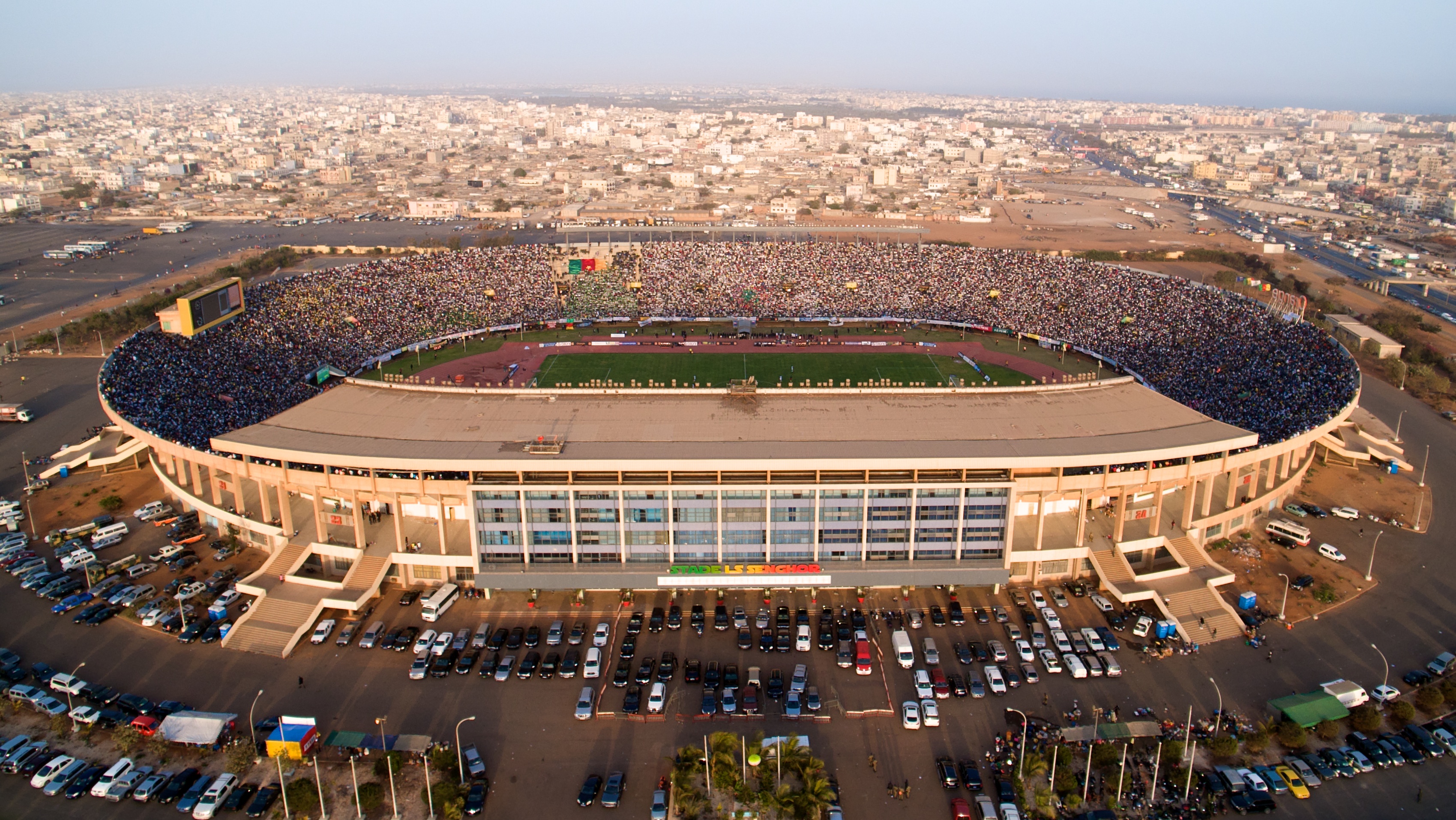 Sénégal - France : Un Match de Légendes pour l'Inauguration du Stade Léopold Sédar Senghor