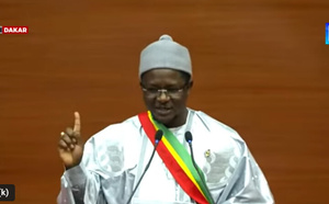 Cheikh Bara Ndiaye fustige les abus étrangers et soutient les locaux