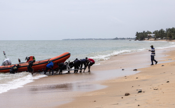 Dramatique découverte d'une pirogue avec des corps au large de Dakar