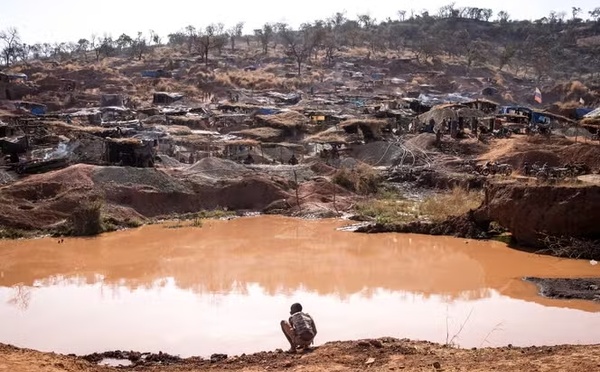 Démantèlement d’un site d’orpaillage clandestin à Segoto : 65 groupes électrogènes saisis