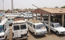 Thiès : Les chauffeurs Allo-Dakar en grève contre les tarifs excessifs imposés par le regroupement des chauffeurs de la gare routière.