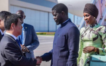 Visite d’État : Le Président Bassirou Diomaye Faye Arrive à Beijing pour le Forum Chine-Afrique