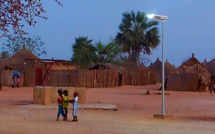 322 villages du Sénégal connectés à l’électricité d’ici 2028